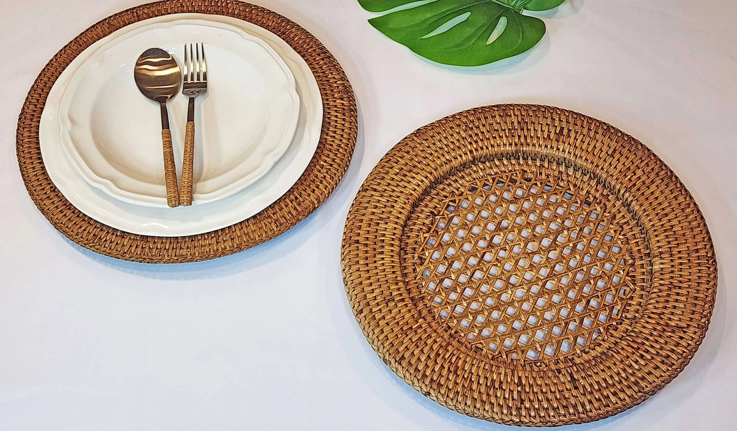 Open Weave Charger