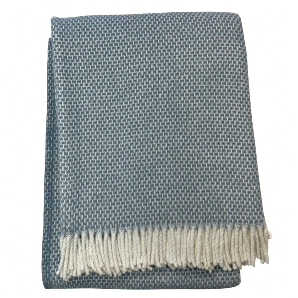 A Soft Idea Grain of Rice Throw