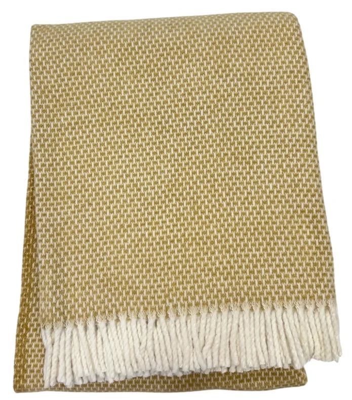 A Soft Idea Grain of Rice Throw